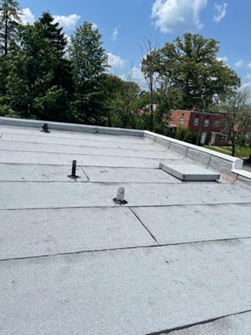 Flat Roof Replacement in Chestnut Oak Parkville